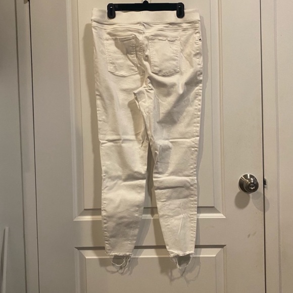 Spanx Distressed White Skinny Jeans - Picture 7 of 7